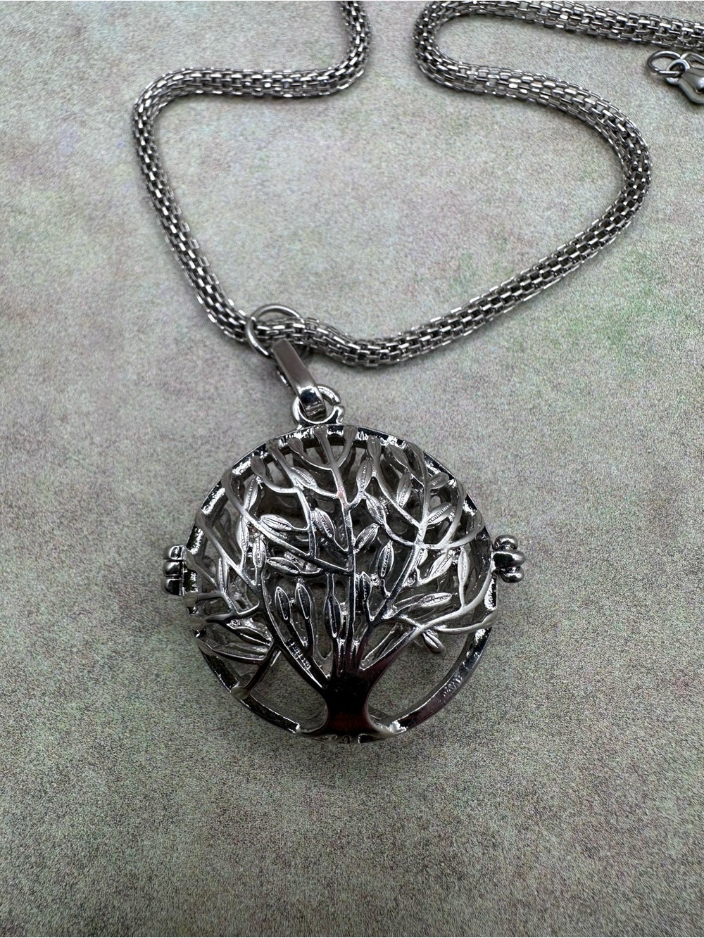 Silver Tree of Life Locket Necklace - Women Jewelry - Picture 4 of 13